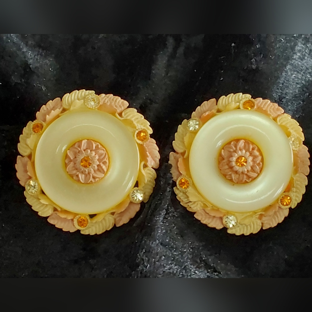 VINTAGE CARVED CELLULOID EARRINGS